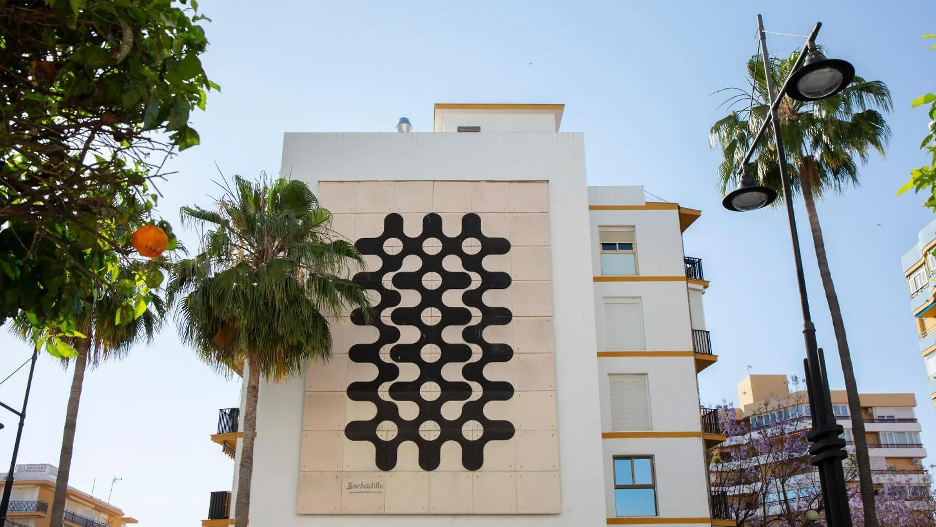 Unbeatable Location Fuengirola - 1 Step Away From Everything شقة